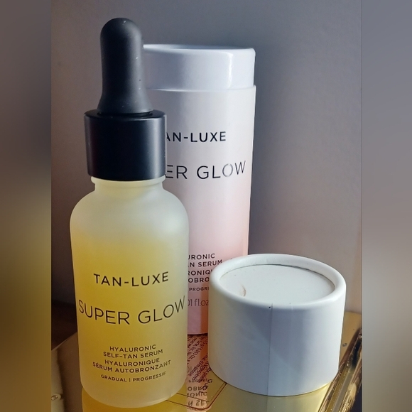 Tan-Luxe Super Glow Serum - Picture 1 of 5